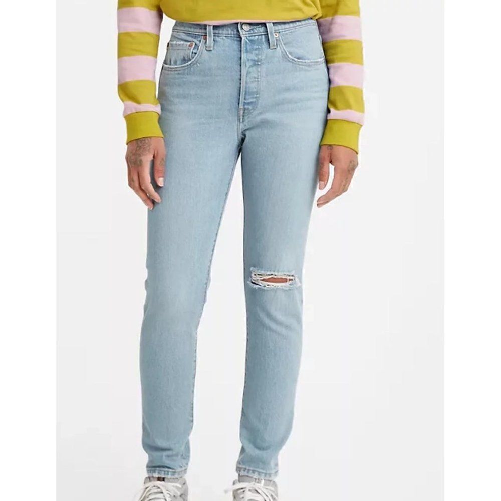 Levis 501 Skinny Jeans Womens 28x28 Light Wash High Rise Distressed‎ 295020210